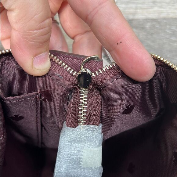 1493 NWT Kate Spade burgundy glitter crossbody - Picture 12 of 12